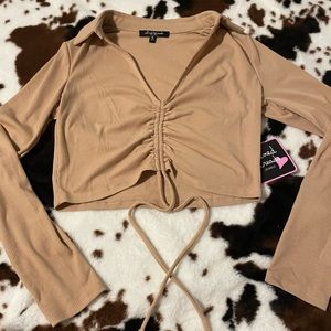 Nude scrunchy top